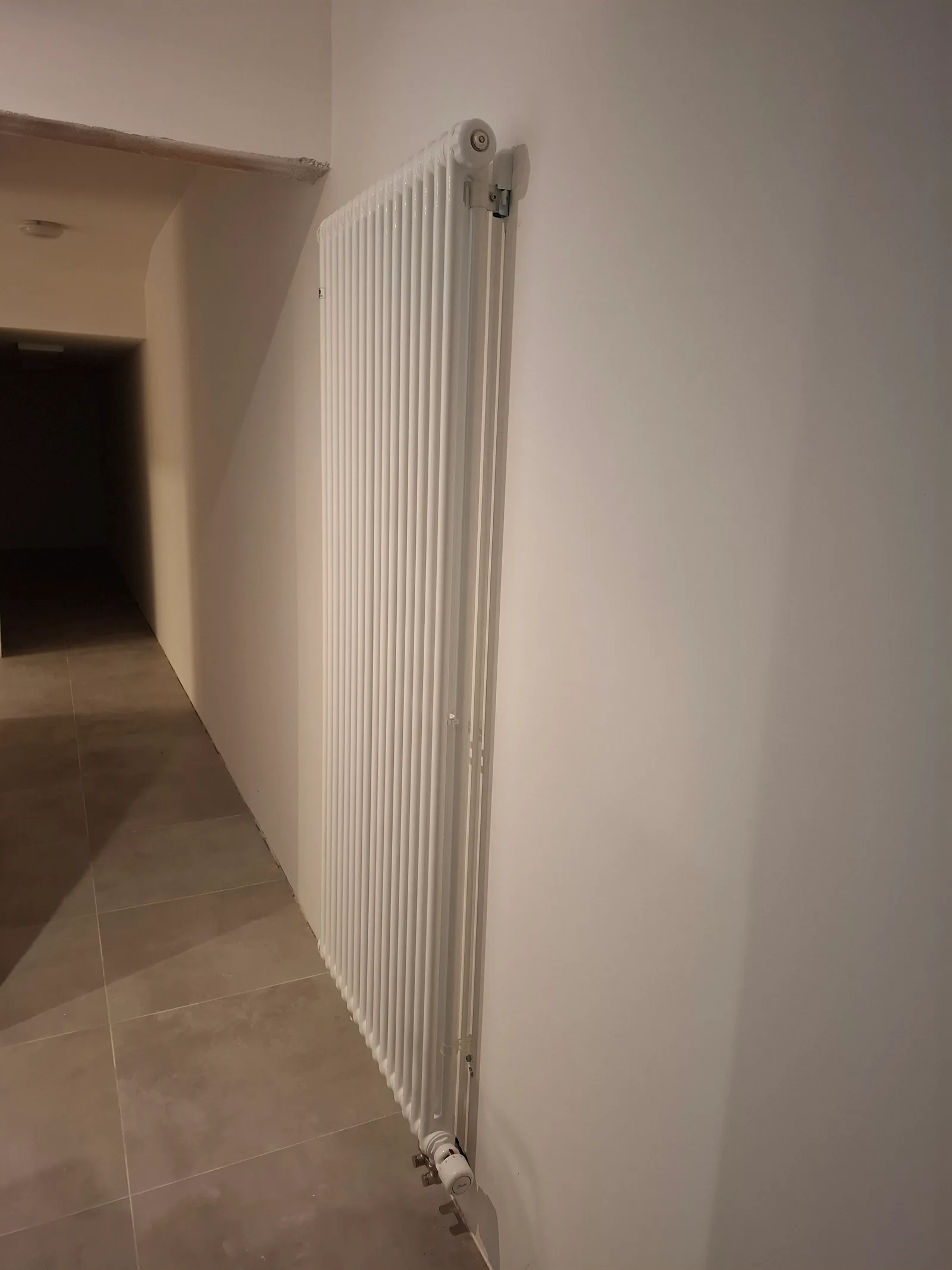 Radiatorsko ogrevanje — fotografija 8
